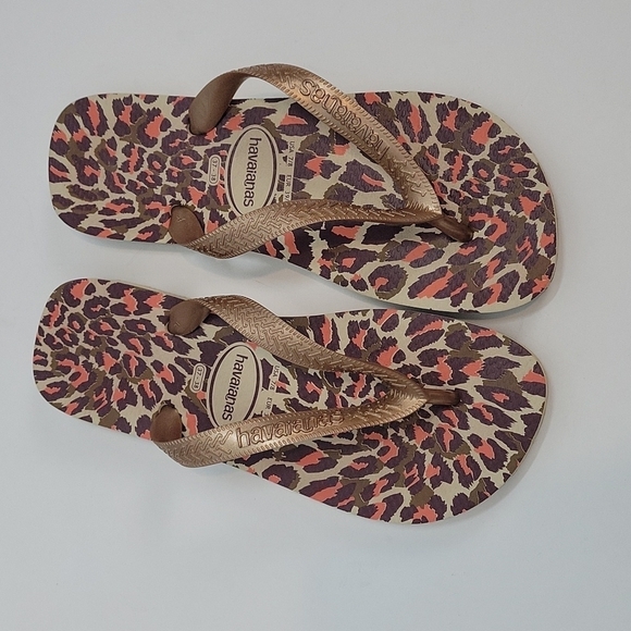 Havaianas Leopard Print Flip Flops Women's size 7/8 - Picture 1 of 6